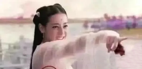 穿帮镜头|穿帮镜头、的确很尬