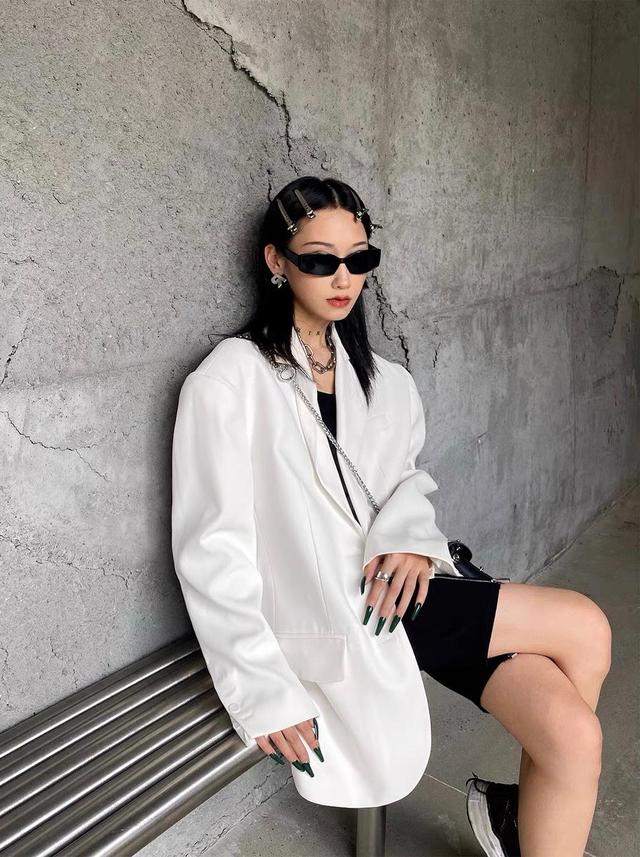 穿搭小可爱|明星穿搭|秋日里,西服的N种穿搭,快来学起来!