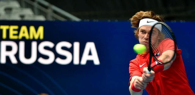 卢布列夫|卢布列夫轻松击败对手告诉全世界自己为何是ATP杯中最强2号单打