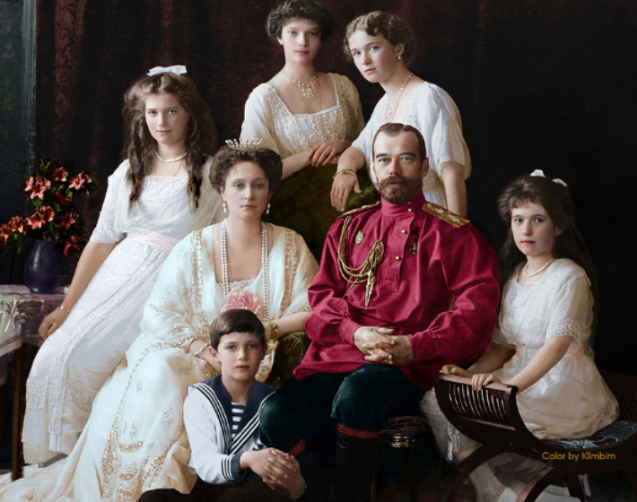 翡翠|末代沙皇的迷你翡翠轿子，90年前流入英国，一露面就非同凡响