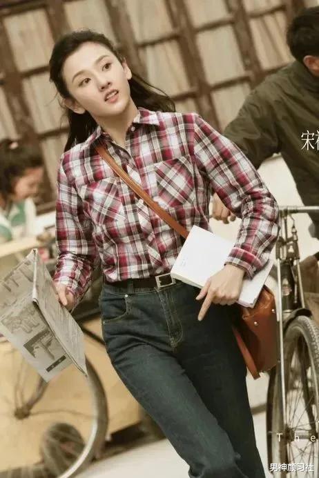 男神颜习社|《乔家的儿女》三丽四美穿搭图鉴：你确定这是80年代该有的穿搭？