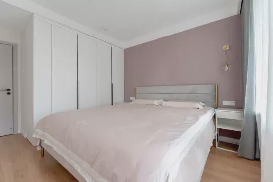 80㎡日式户型，玄关、电视墙等亮点多多，快来围观小夫妻居家之道