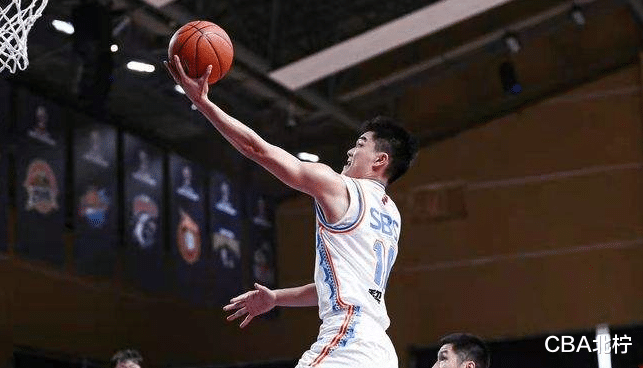 广东男篮|CBA三消息：广东主力返回东莞，辽宁小将大爆发，朱世龙再受质疑