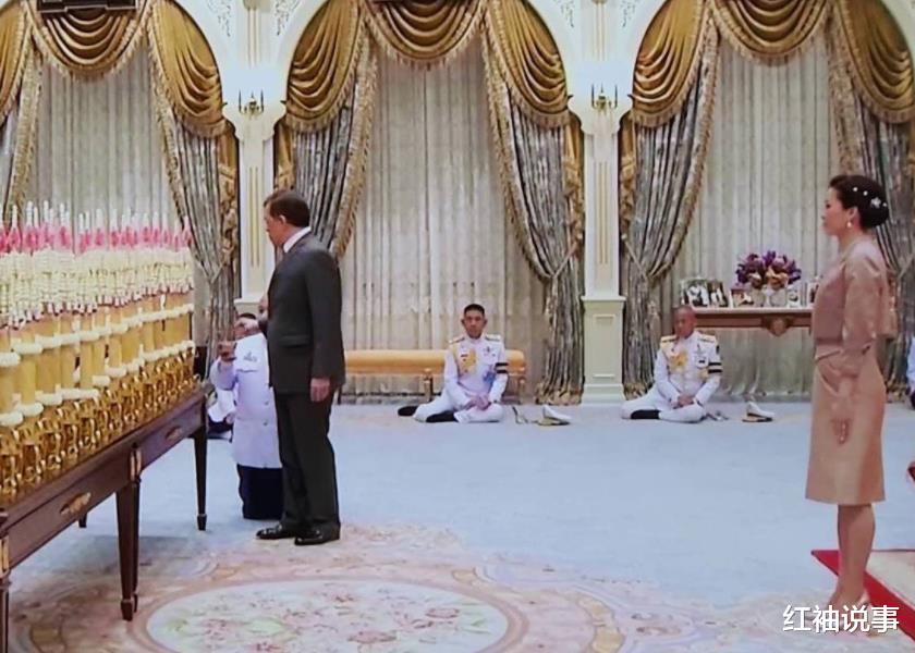 泰國王室迎來好消息，69歲泰王康復出院，一後一妃伴駕狀態好-圖8