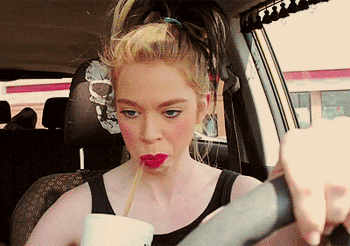 动物庄园|“女友闺蜜喊我单独去唱歌,穿成这样我沦陷了...”