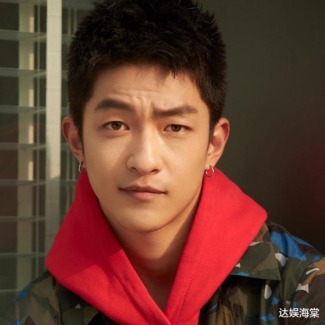 侍神令|日票房跌至25万，上映30天被迫出局，这部汇聚影帝影后的大片实惨