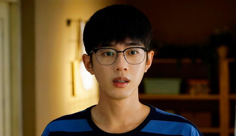 欢欢妈育儿|《机智的上半场》范轻舟喜欢谁?樊潇雨与范轻舟怎么认识的?