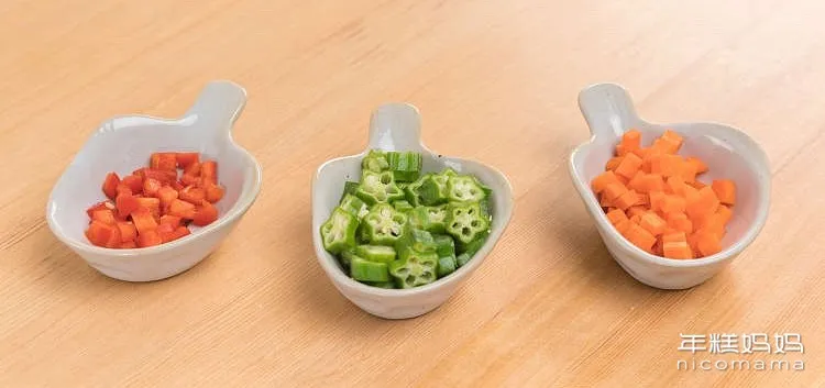 婴幼儿常识|国药育儿知识:宝宝多大能吃“大人饭”?不是1岁也不是2岁!