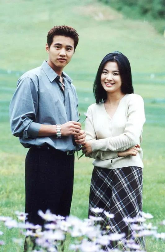 演唱会|44岁元斌又接新广告，精修图难掩老态，11年不拍戏被批：浪费颜值