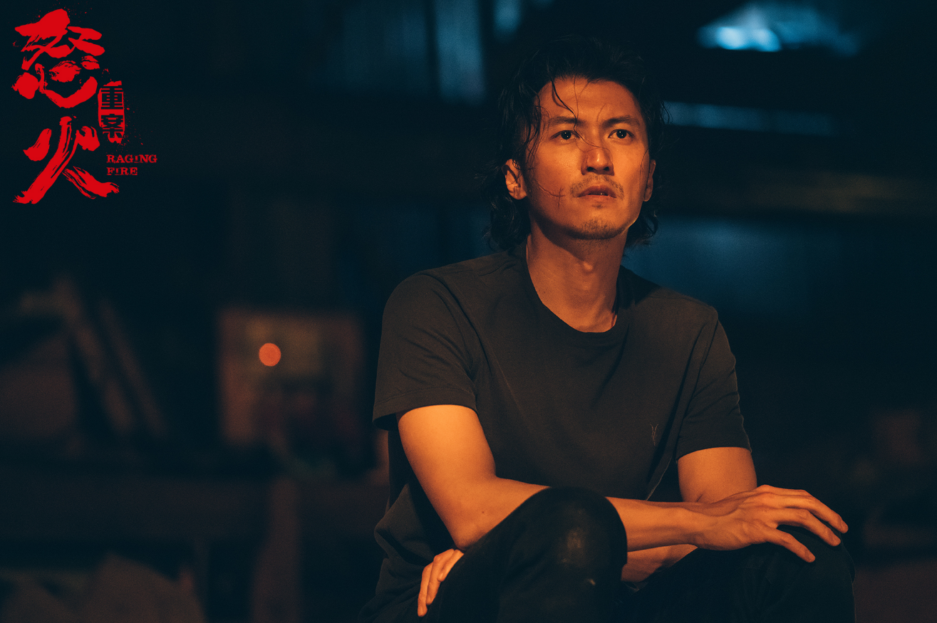 许敏|放弃23亿票房代表作，甄子丹新片从头打到尾，没上映预售破800万