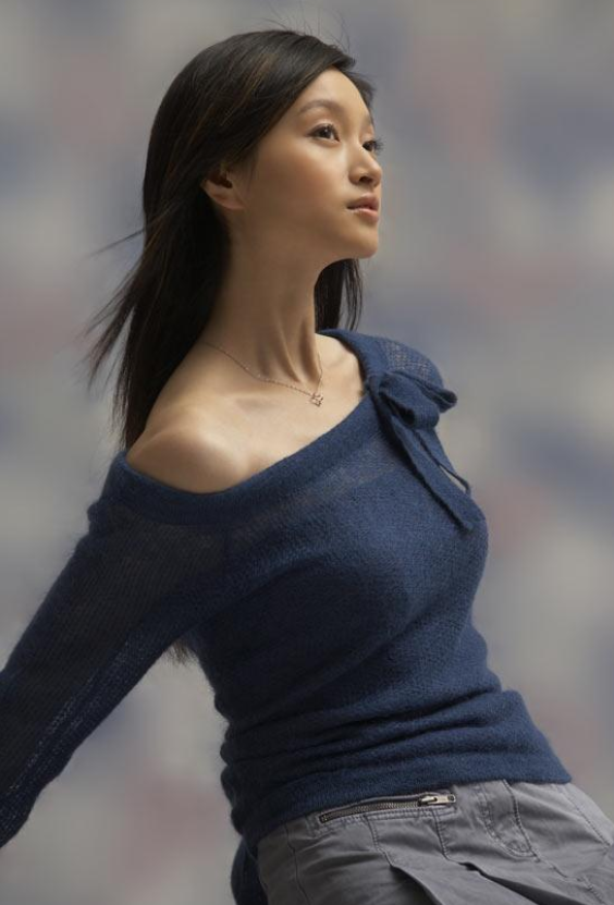 沈佳妮|她是娱乐圈“最干净”的女星，因戏生情3年生2娃，今老公火遍全国