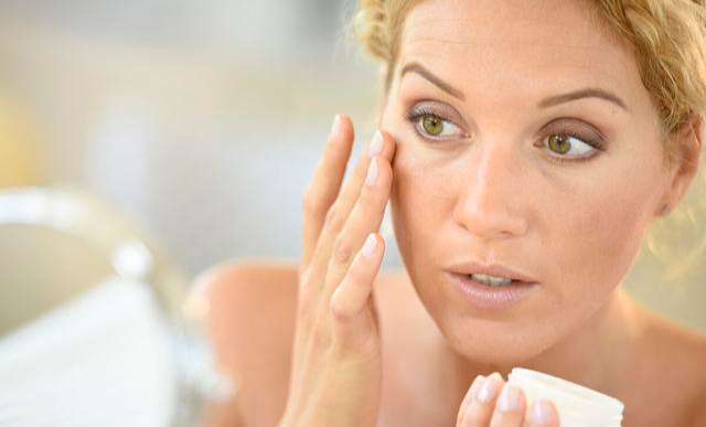 面膜 建议中年女人,睡前若能坚持这6个好习惯,皮肤不仅滋润还显年轻