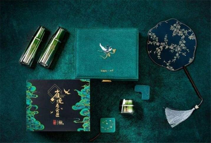 润百颜 “百雀羚”东山再起，又一国产护肤品强势出圈，淡化细纹不输兰蔻