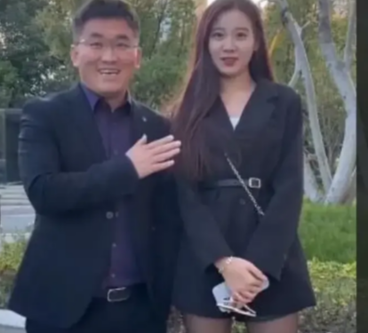 姜涛|好好的演员不做，偏偏要做网红，这下好了，账号都被封了！