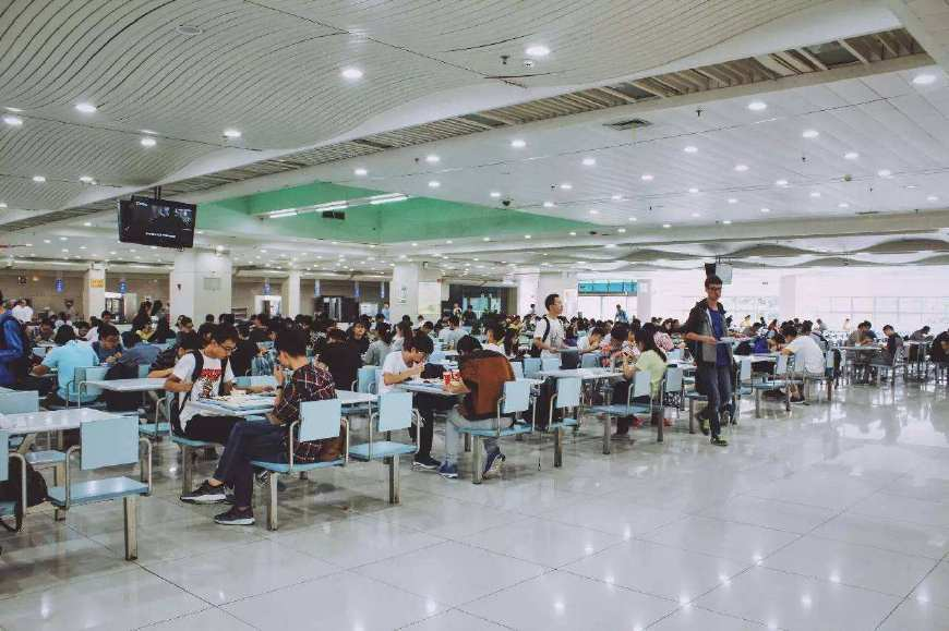 医生|20岁少女染HPV，疣体长满全身，竟是这件事造成的，医生：太不重视身体