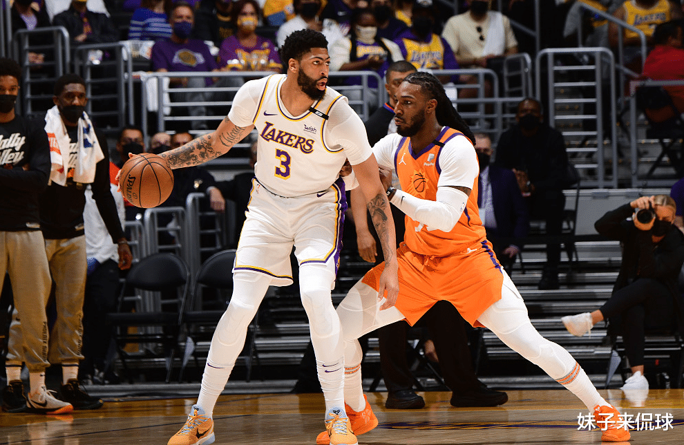 湖人队|浓眉伤情确定!伦纳德发声表态,西部剧情有反转,苏群给湖人支招