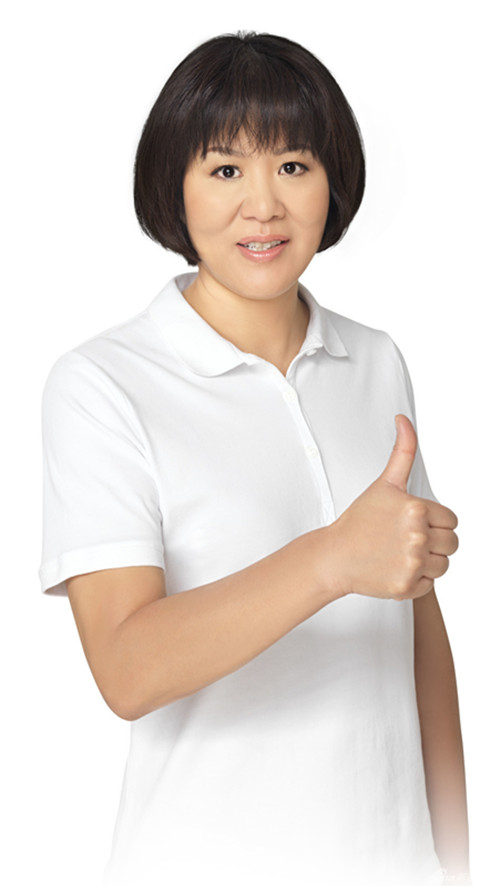 全球时尚号|“铁榔头”郎平好飒，穿运动风的服装霸气十足，退役后当“老师”