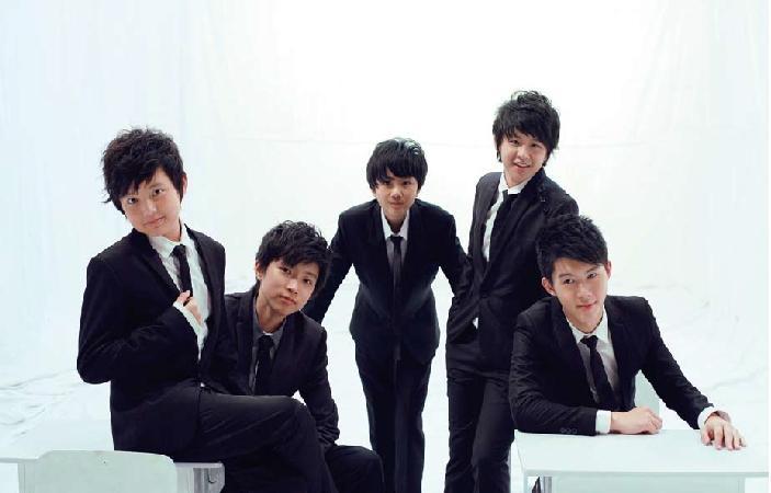 肖战|肖战参加《陈情令》剧组的重聚，缺席了《庆余年》剧组的重聚