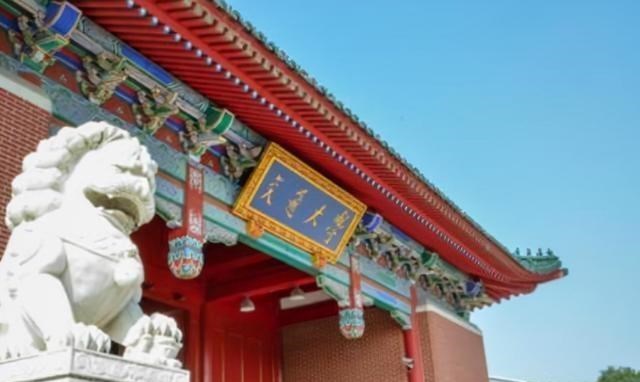 梓琪育儿说|“考得上读不起”，研究生一年学费六位数，让学生和家长望而生畏