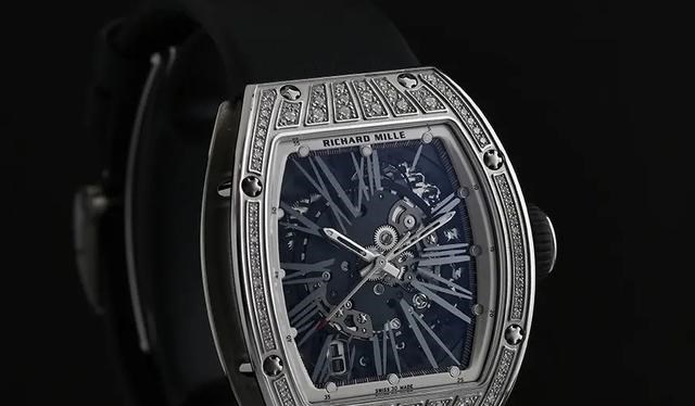 清浅微笑的我|别小看嘻哈歌手，GAI周延竟戴172万名表录节目