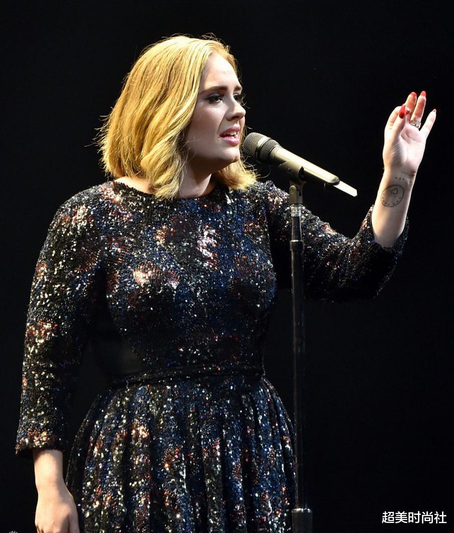 李敏镐|阿黛尔减重90斤备受争议，网友评价褒贬不一，残酷言论让人心寒