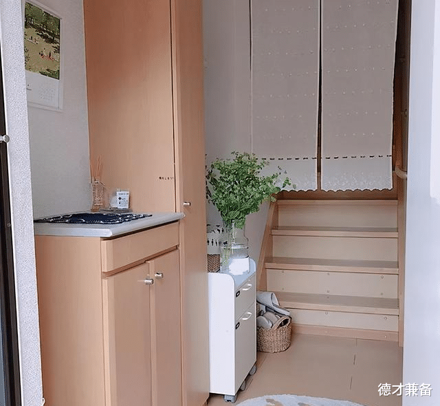 大门|5口人挤在59㎡的房子里毫不拥挤，全凭日本主妇的断舍离，佩服
