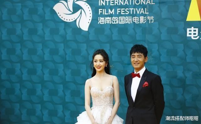 佟丽娅|佟丽娅这婚真是离对了，感觉胆子越来越大，穿衣服也越来越客气了