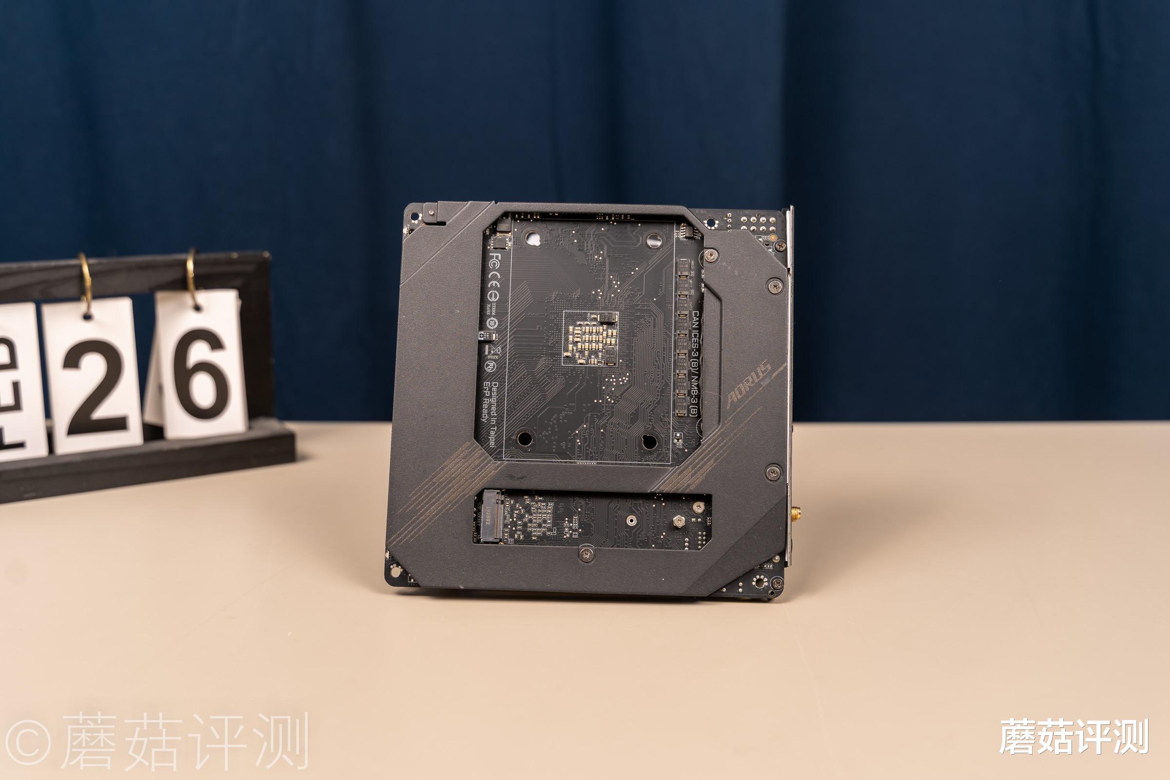 機箱|打造一臺精致小鋼炮、喬思伯BO100機箱 裝機體驗