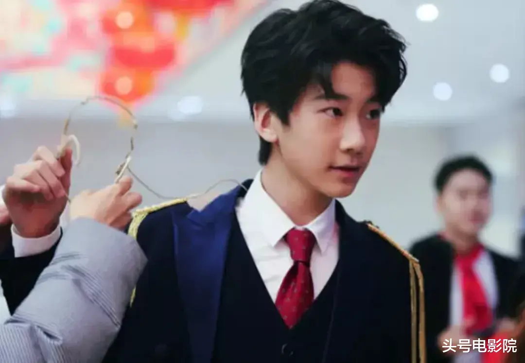 小小志|12岁kimi身高快超林志颖!爸爸萌娃变身:石头超180,王诗龄壮硕