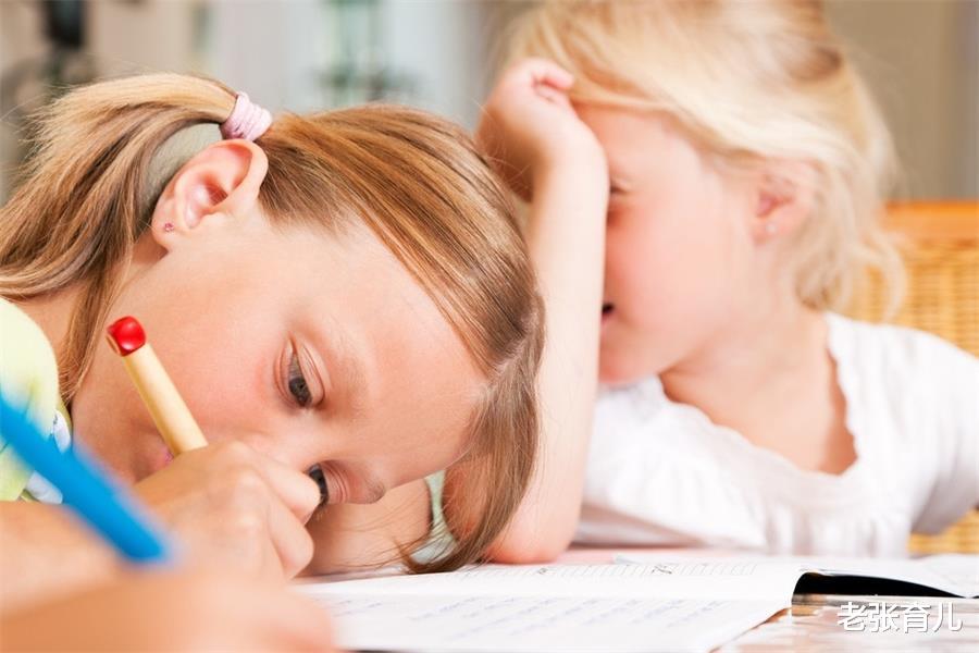 老张育儿|培养孩子的注意力，这些误区尽量避开，别让“爱”摧毁他们的意志