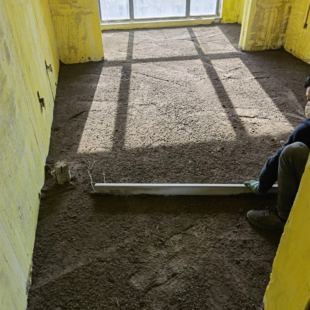 地暖需要回填吗？不回填和铺瓷砖同步处理行不行？