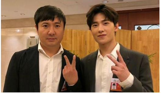 沈腾|沈腾结婚4年从不晒妻，原来是我们熟悉的荧屏女神，藏得太深了