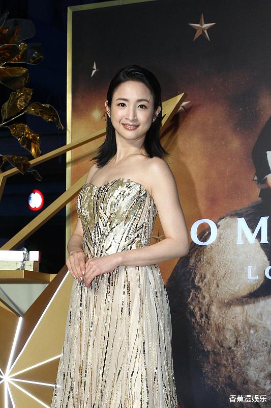 关晓彤|39岁女星产后迅速复工