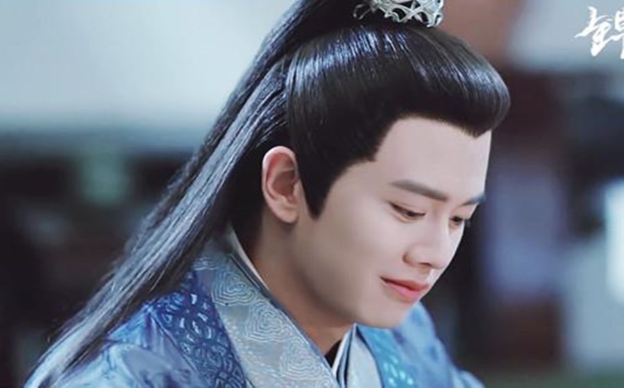 肖战|最贴近原著的八位角色,成毅一个、肖战两个,而他却多得数不过来