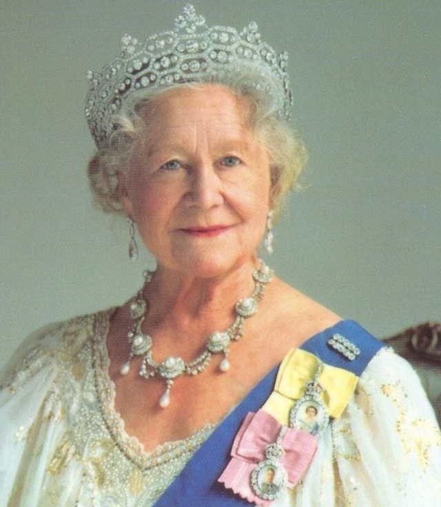 英國王太後102歲去世，為何大部分遺產跨兩代傳給哈裡，而非威廉-圖2