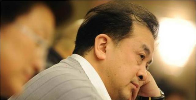 破产|国家一级演员黄宏：上午被免职，下午就被带走，他是得罪了谁？