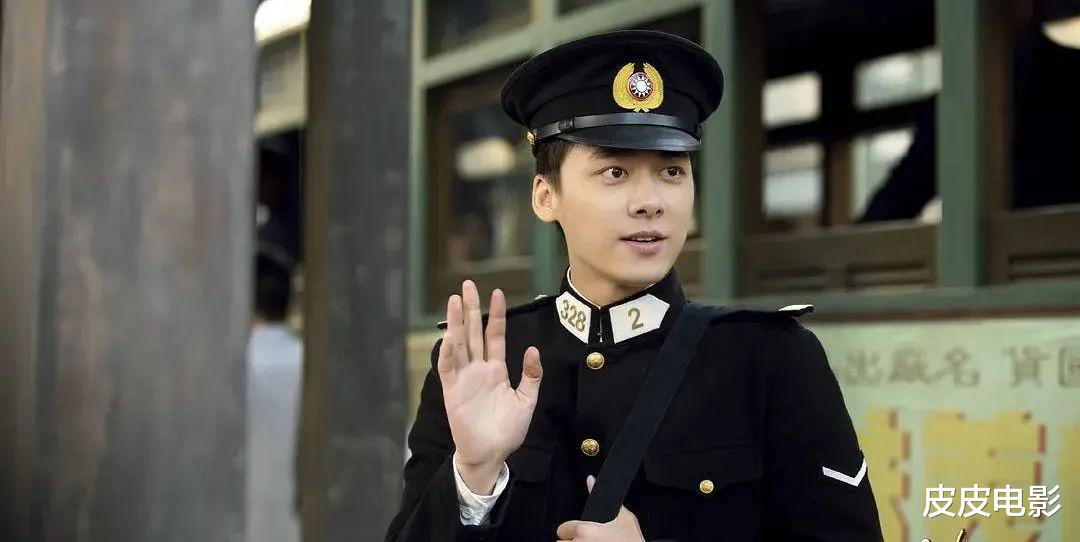 李易峰|李易峰饰演毛泽东主席，勾起了我对4位曾饰演毛泽东演员的追忆