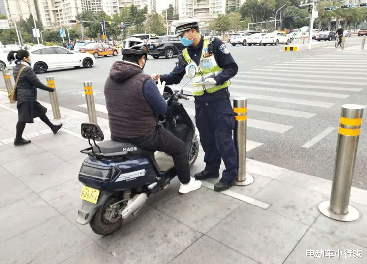 电动车|两轮电动车要持证上路？达到什么标准要考驾照，怎么考？一看便知