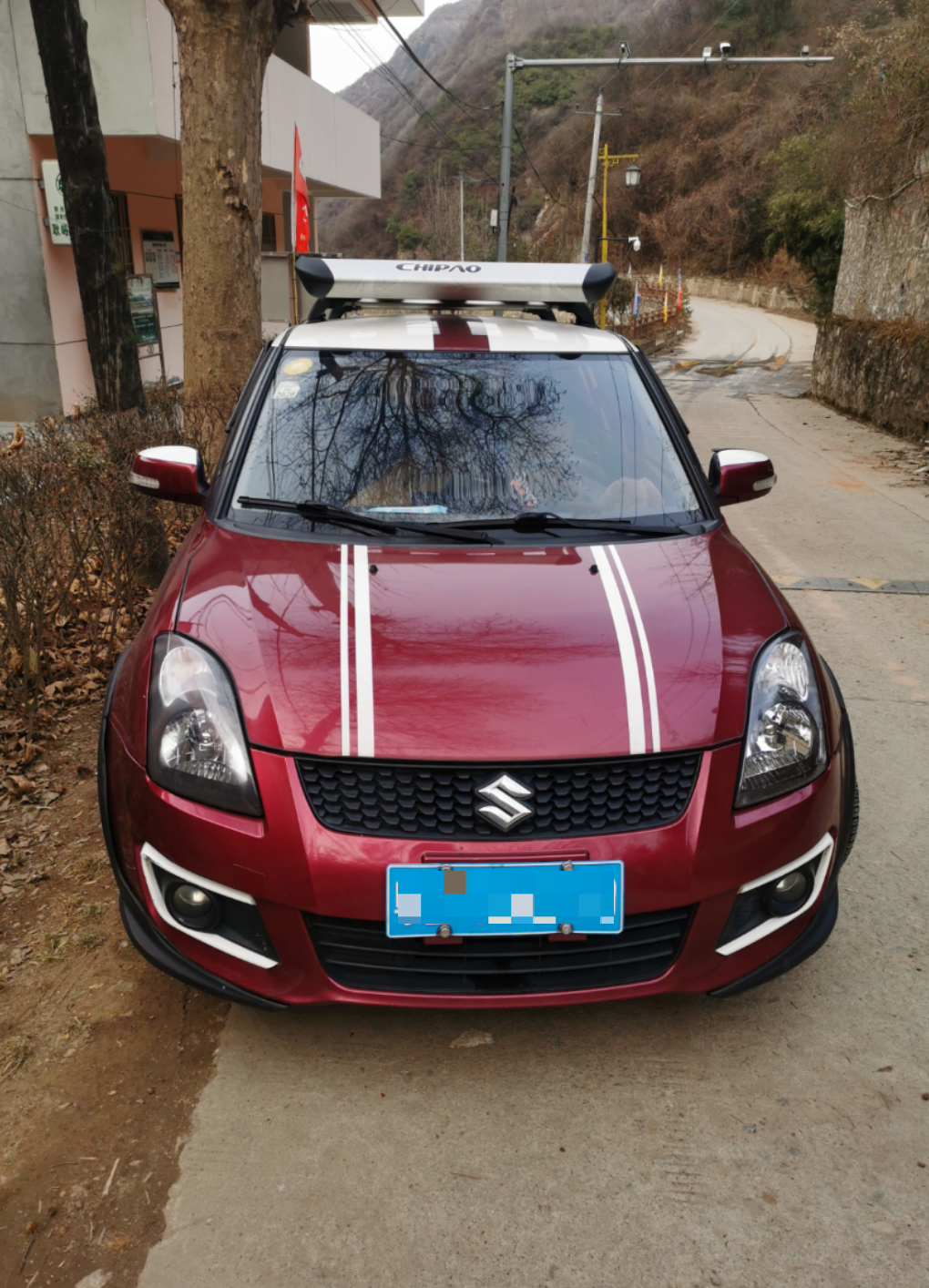 女孩|摘下名校光环，逃出体制内，一个流浪女歌手「在路上」的17年