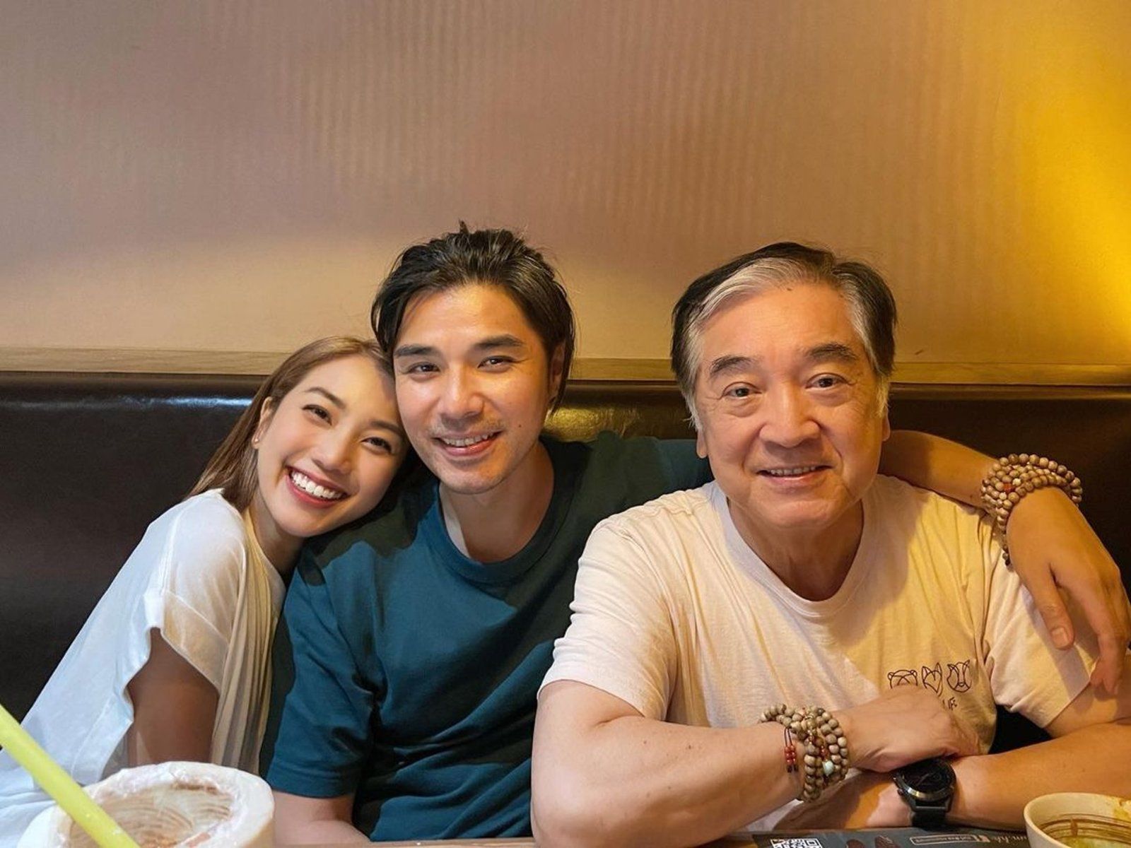 迪丽热巴|忆秦沛为儿女抚养权耗尽身家　姜丽文：觉得爸爸好伟大