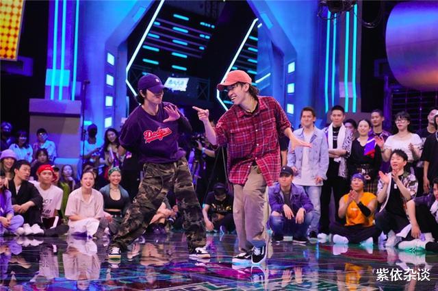 叶音|《街舞4》Acky桑复活，全国16强诞生，谁会夺冠？欠布布的何时还