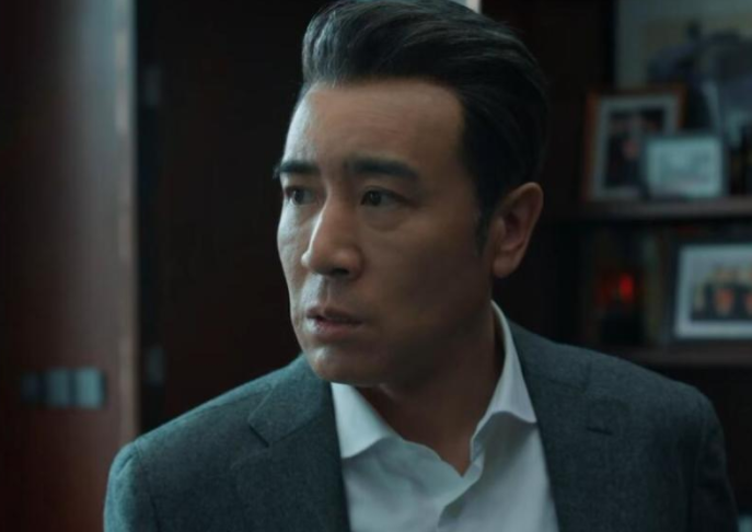 突围|《人民的财产》二三星满屏飘，缺点越来越明显，又犯国产剧老毛病