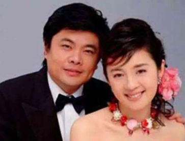 春妮|被曹云金诋毁和郭德纲有染，二婚嫁央视主持人，春妮都经历了什么