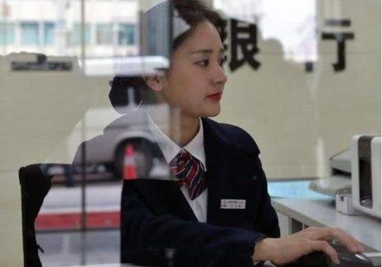 翻译|社会学教授未来最容易被淘汰的三种职业，有你的话就尽快考虑后路