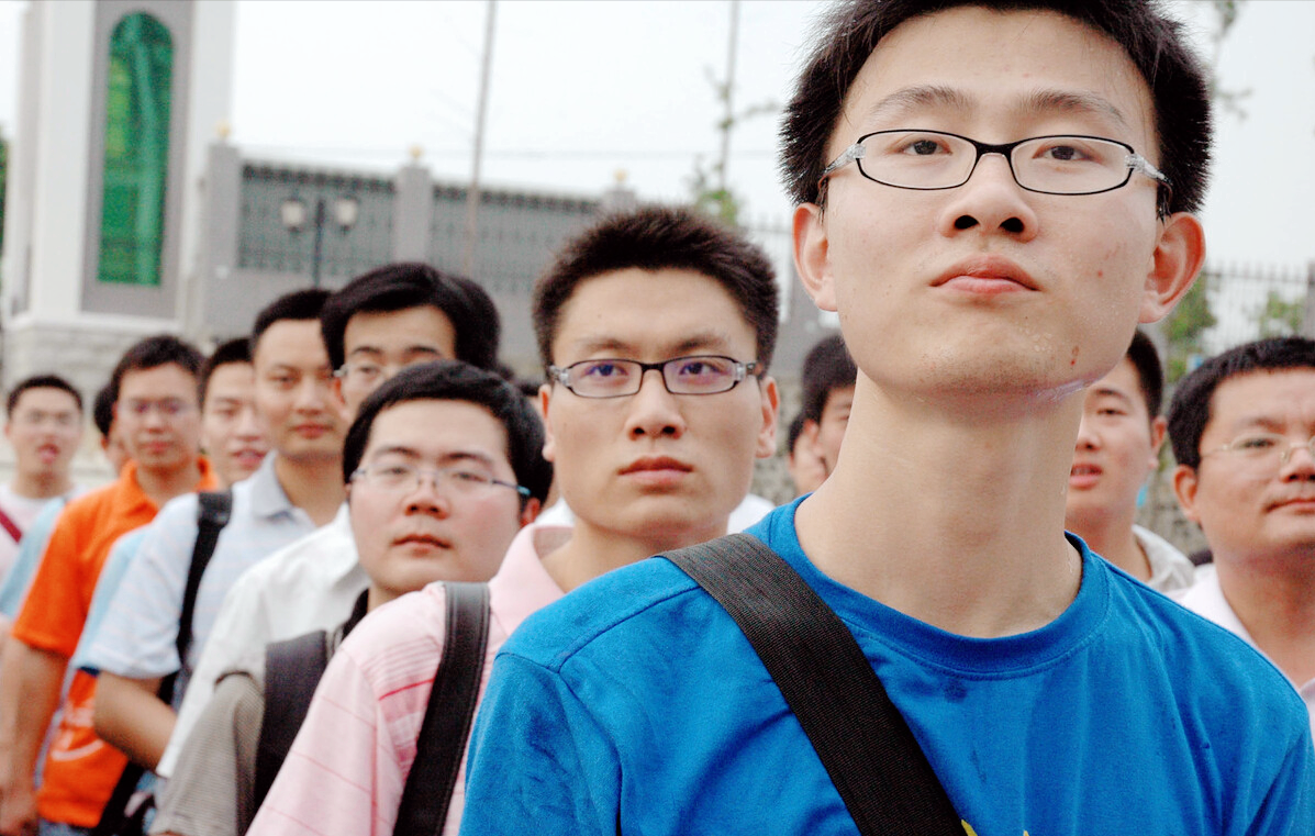 招聘|2021年乡镇公务员招聘“三不限”，专科生要珍惜，逆袭的机会来了