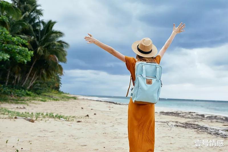 壹号情感|人老了才明白：走到最后，身边靠得住的只有三个人