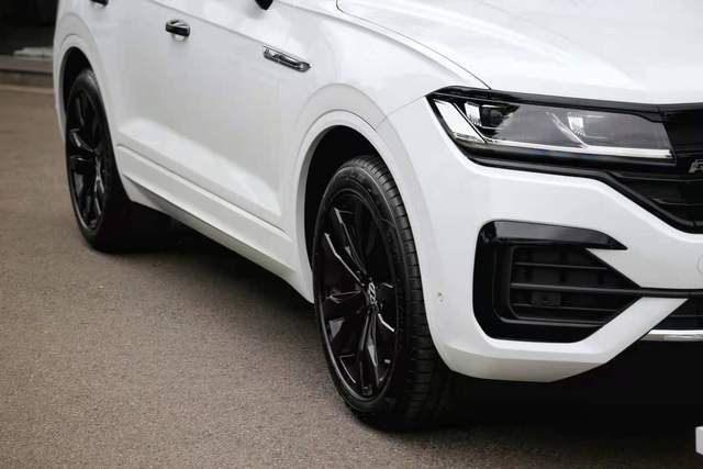 车友邦 途锐X敦煌主题文化大咖沙龙分享会：感受丝路文化，品味敦煌艺术