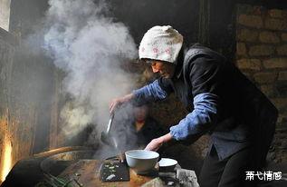 萧弋情感|现在农村都不讲传宗接代养儿防老了，主要是上一辈懂得了这些道理