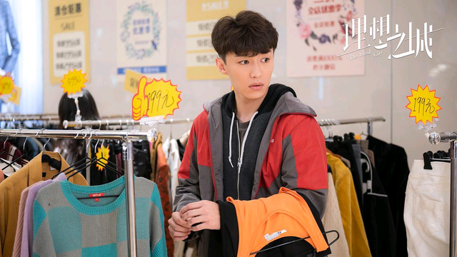 女孩|一个被父母欺负的女孩，走不出原生家庭，也不会被这个世界善待