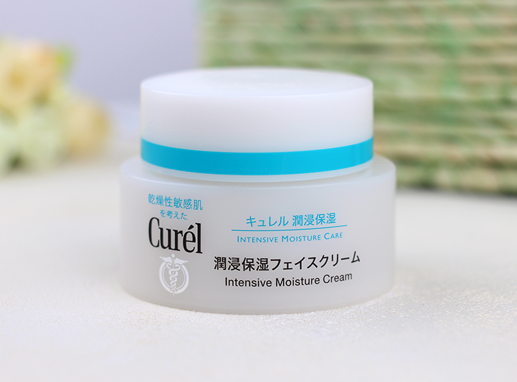 护肤品|屈臣氏导购员推荐的5款护肤品，用过的都说相见恨晚，你用过吗？